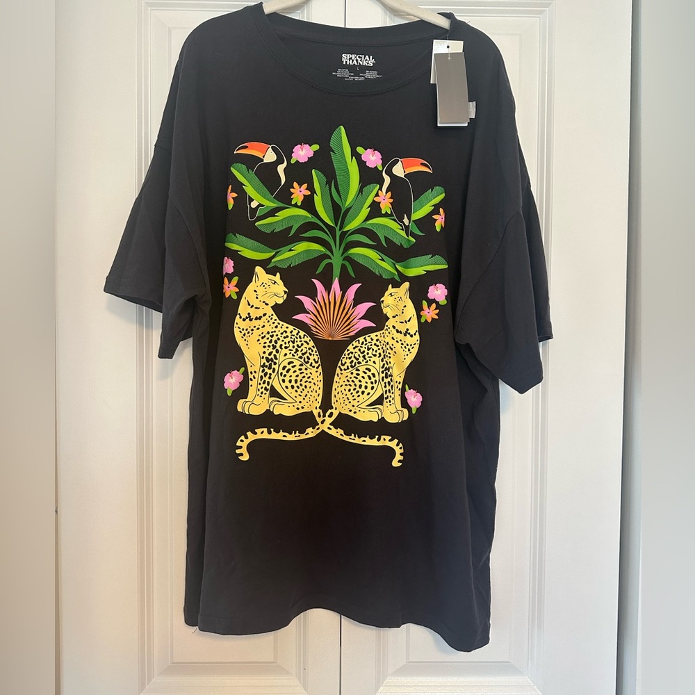 Oversized print TShirt Jungle design - Last Chance by Target